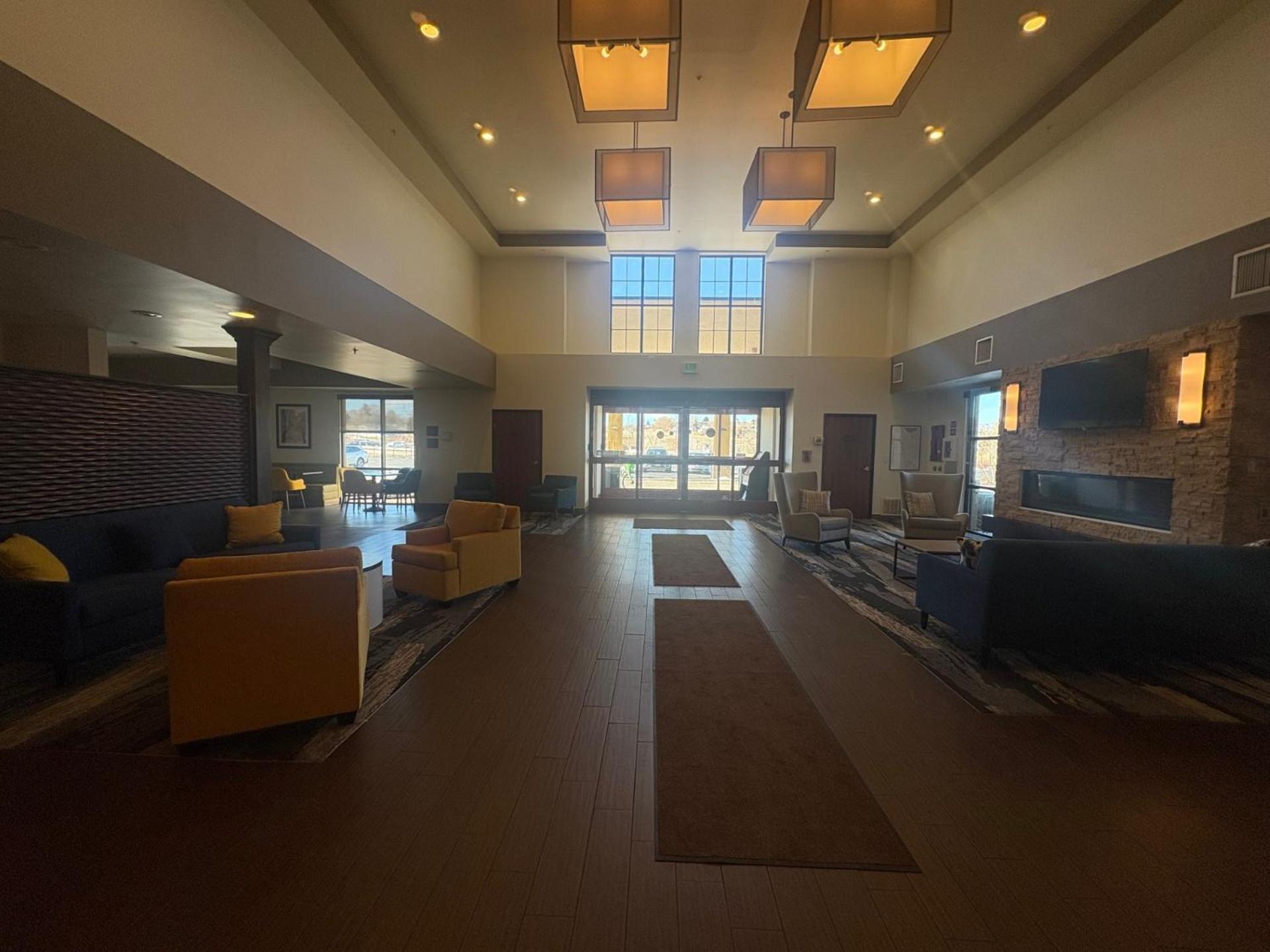 Mainstay Suites Near Denver Downtown Exterior photo